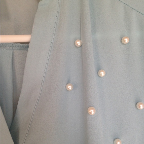 NWOT Blue blouse with pearl embellishments! - Picture 3 of 4